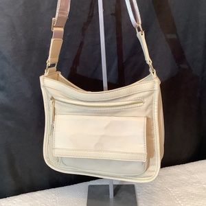 Tommy Bahama Beige/off white Nylon shoulder crossbody